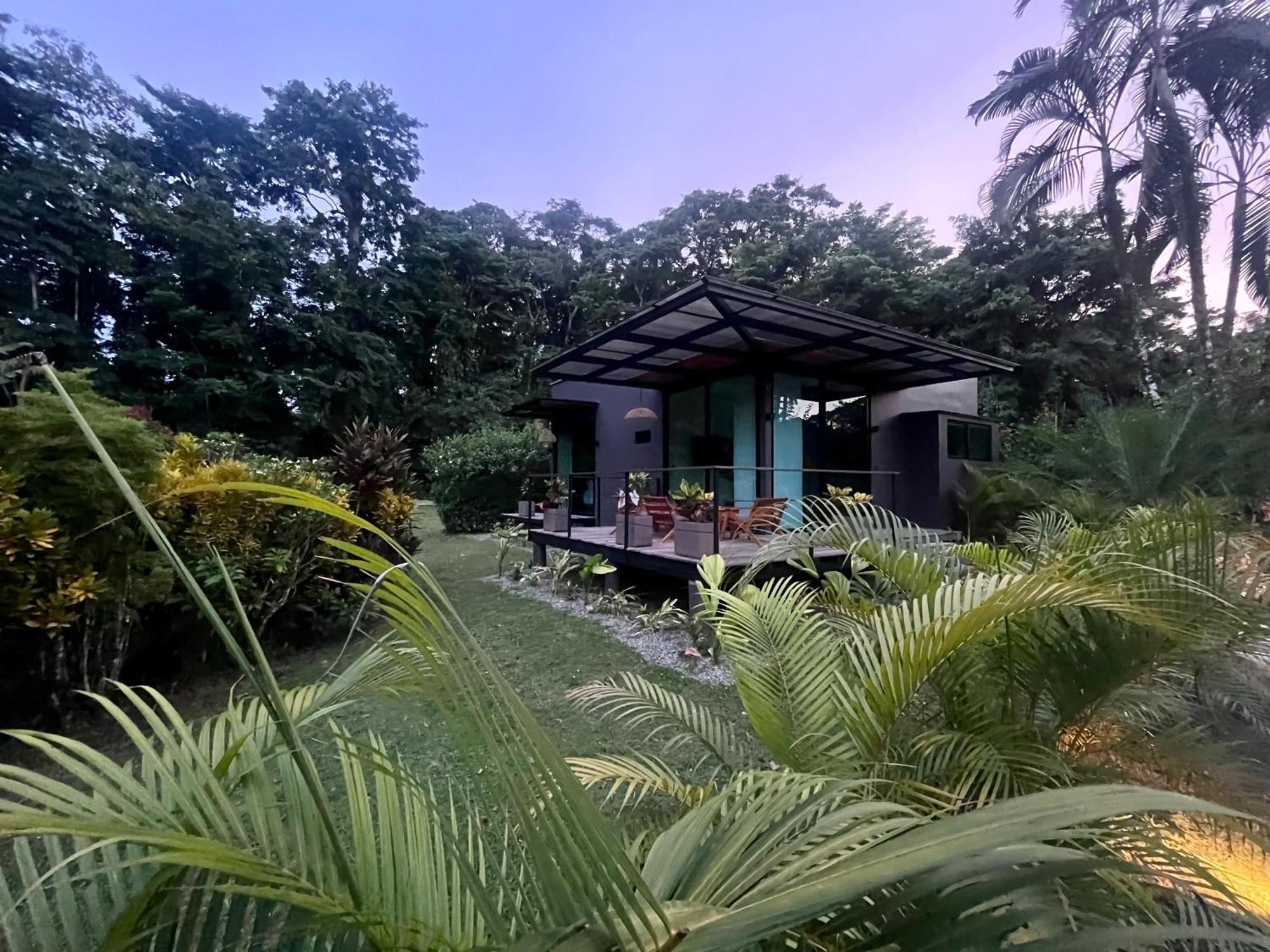 Namu Garden Hotel & Spa (Adults Only) Puerto Viejo de Talamanca ภายนอก รูปภาพ